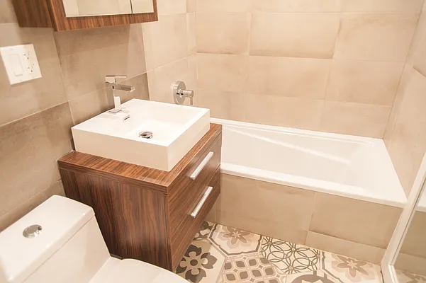 Rented by Nooklyn NYC LLC | media 139