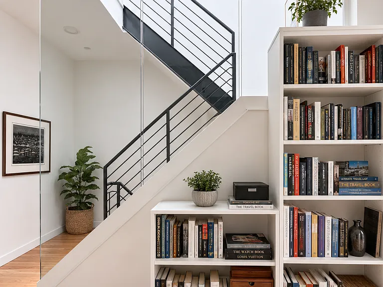 202 N 10th St #3 — Photo 11
