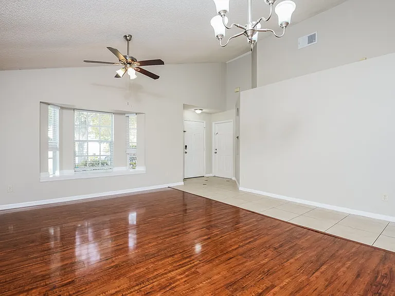 4331 Boca Woods Dr — Photo 5