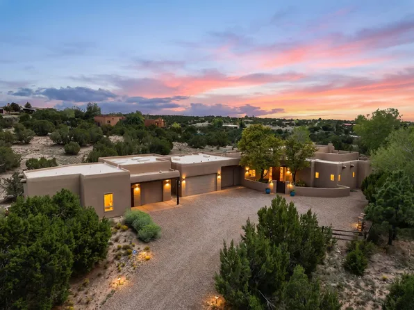 95 Bluestem Dr, Santa Fe, NM 87506