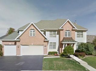 4N393 School Rd, St Charles, IL 60175