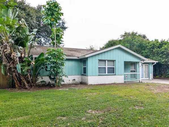 1717 Elise Marie Dr, Seffner, FL 33584