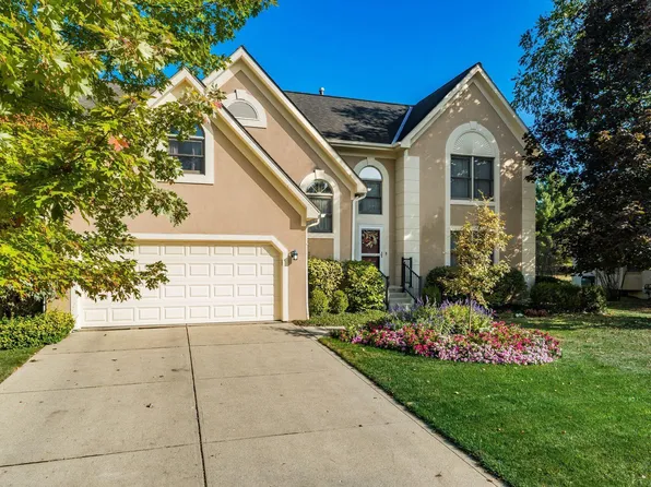 806 Watten Ln, Westerville, OH 43081