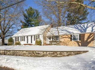 85 Priscilla Dr, Cranston, RI 02921