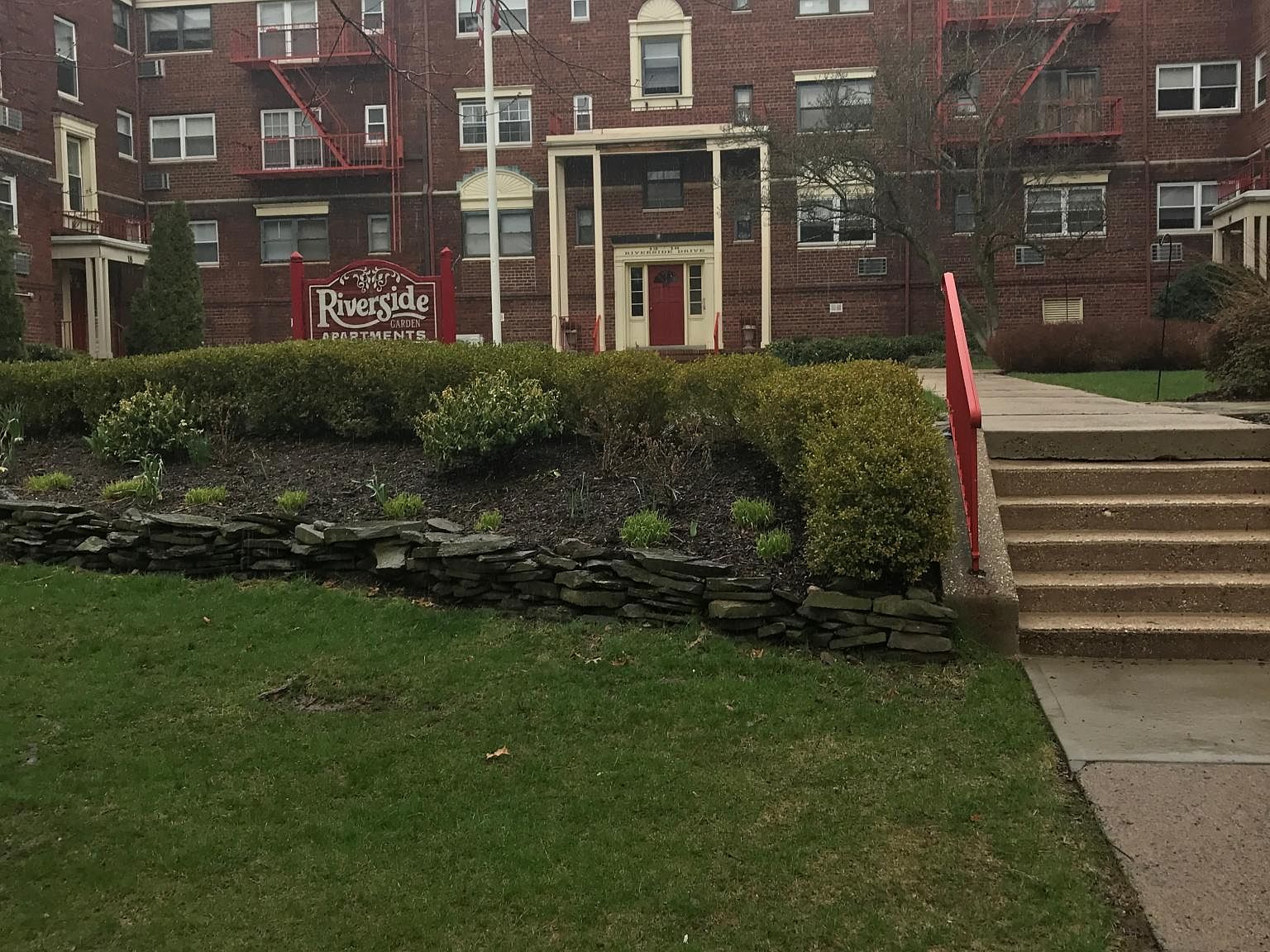 16 Riverside Dr Apt G3 Cranford Nj Zillow