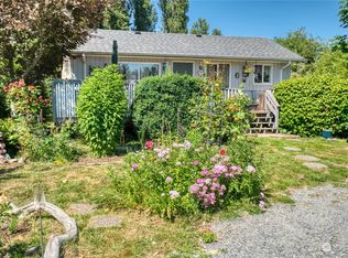 1568 Panorama Dr, Point Roberts, WA 98281