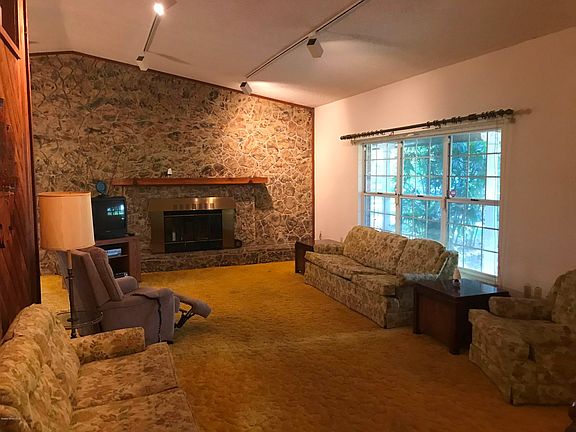 3CA29889-91E9-47F8-B818-05E55A1A6AAF