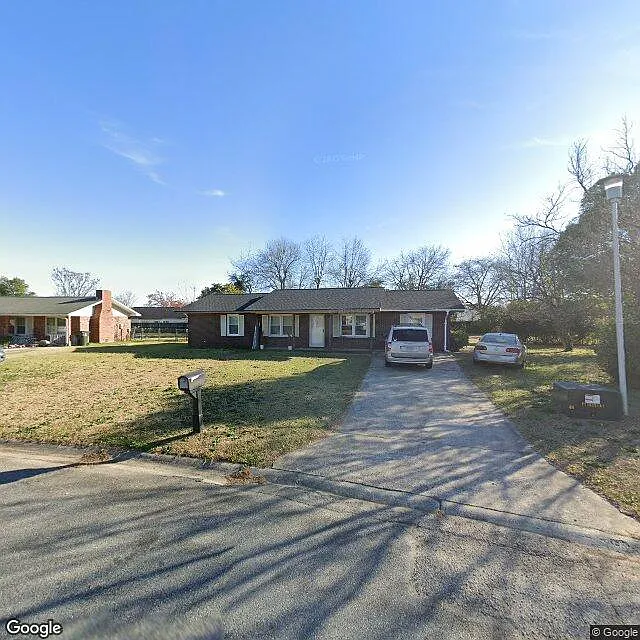 108 Lancelot Ct