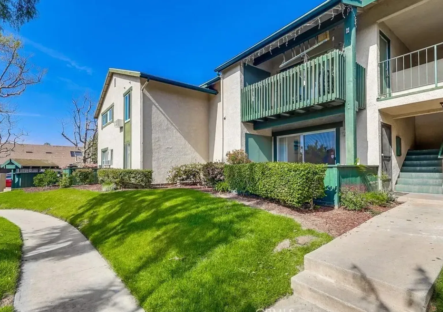 Move-In Ready Condo in Quiet Community — Photo 2