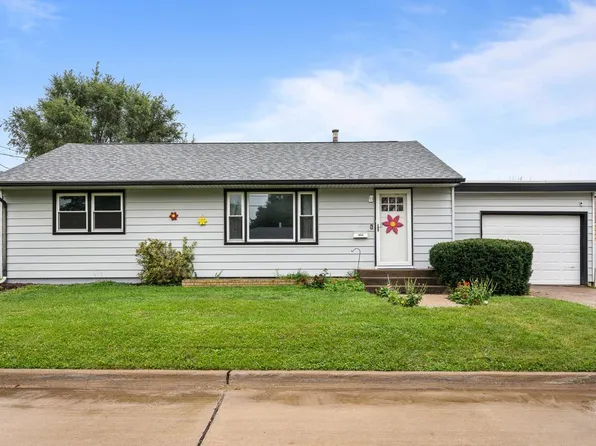 5324 10th Ave, Moline, IL 61265