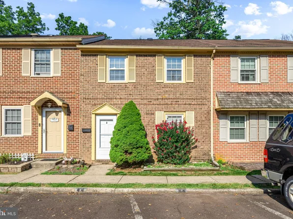 72 Stonegate Rd, Quakertown, PA 18951