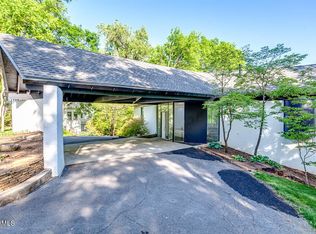 950 Scenic Dr, Knoxville, TN 37919