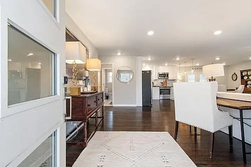 223 Derby Ln — Photo 3
