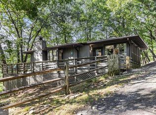 220 Fox Den Cir, Jasper, GA 30143