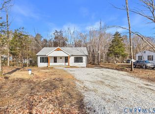 11 Spillman Rd, Farmville, VA 23901