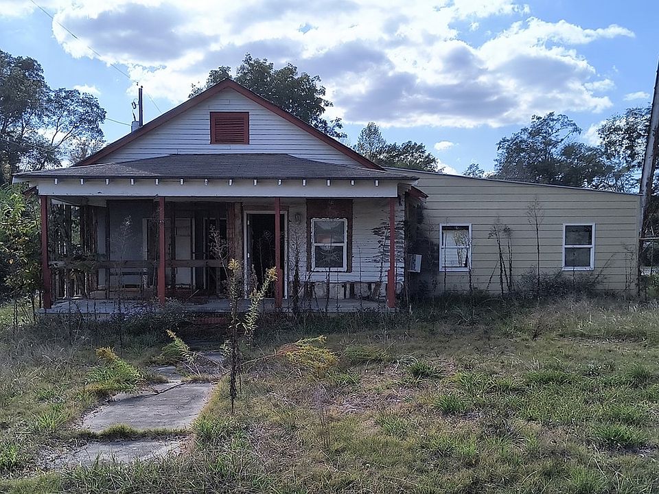 1307 8th St N, Clanton, AL 35045 Zillow