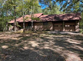 17 Mayberry Dr, Mount Ida, AR 71957