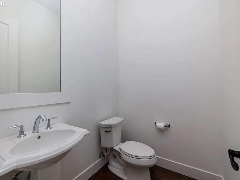 2751 Dahlia Dr — Photo 10