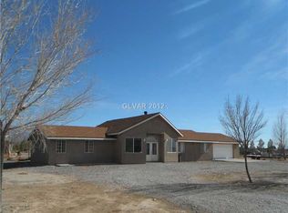 1711 W Robin St, Pahrump, NV 89060