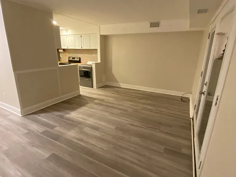 230 Hill Rise — Photo 30