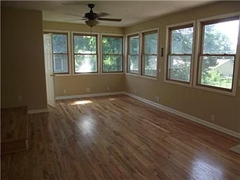 5th image of 5525 Oliver St