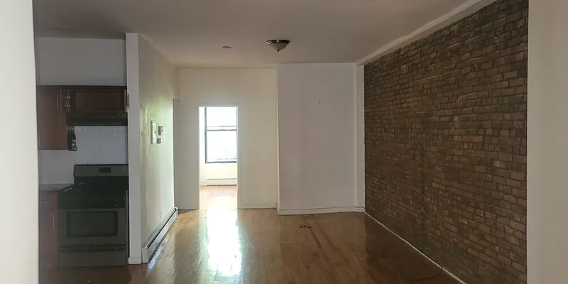 Rented by Obiajula Ugbomah, LREB | media 18