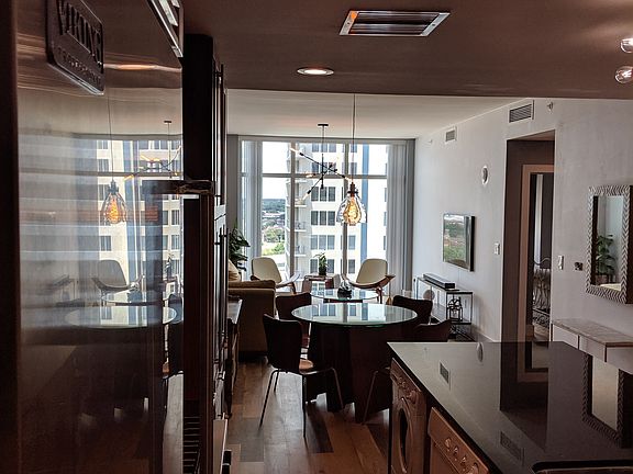 4th image of 1120 E Kennedy Blvd Unit 1521