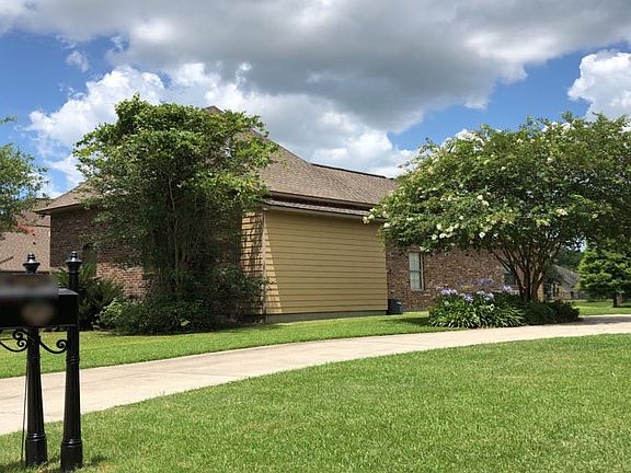 2nd image of 12296 Oak Colony Dr