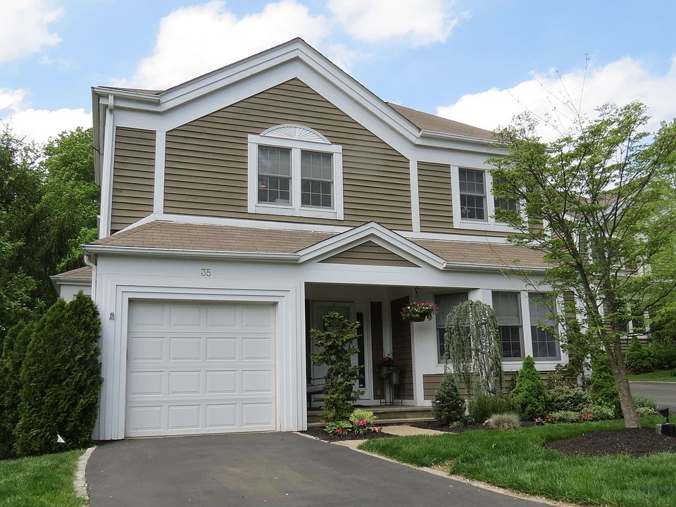 1st image of 35 Jared Dr