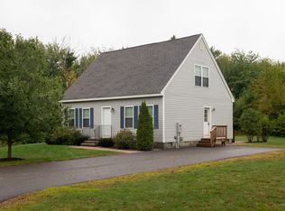 30 Juniper Ln, Wells, ME 04090