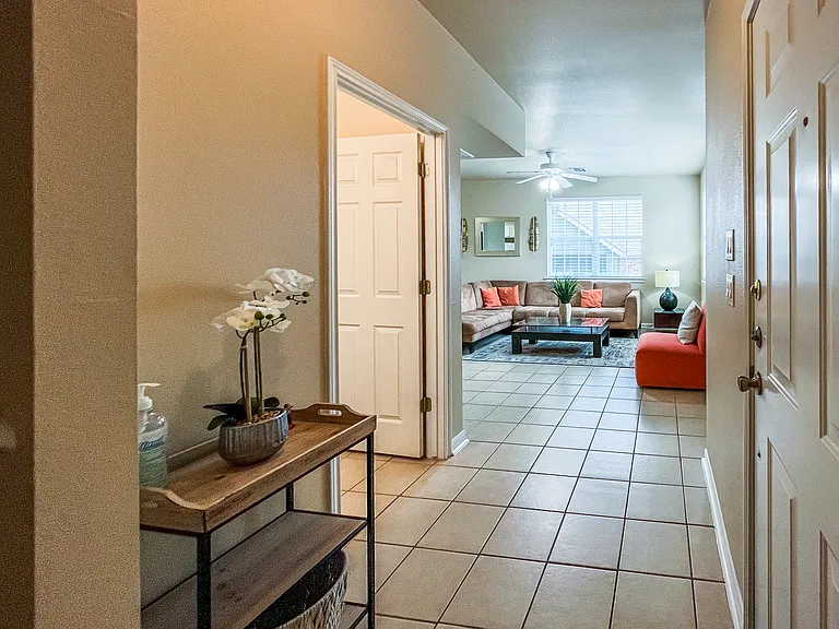 151 Chapel Hill Cir — Photo 5