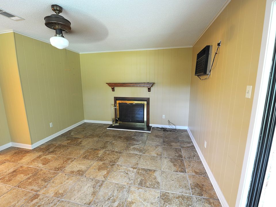 1st image of 1655 Susek Dr