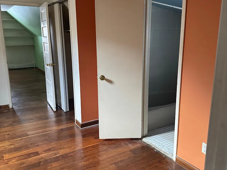 322 Hamilton St #3 — Photo 1
