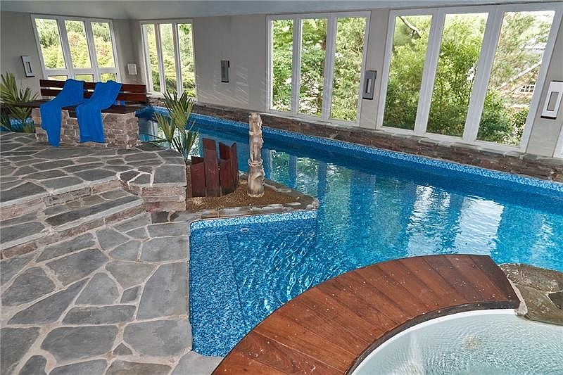 2nd image of 2021 Stillwater Dr