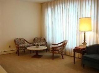 15W234 Harvard St, Elmhurst, IL 60126