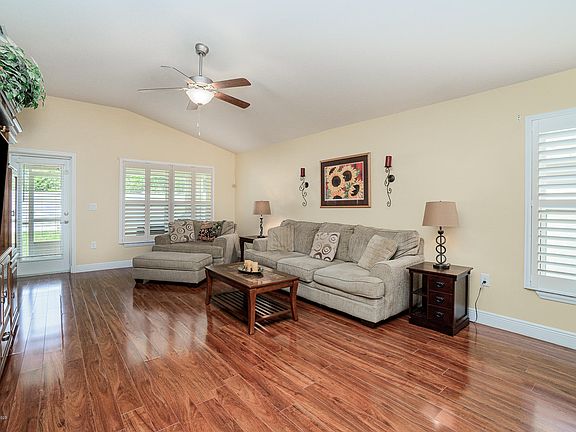 4th image of 1567 Donegal Dr