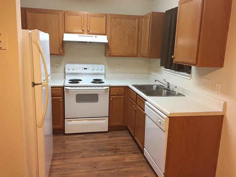 3808 Bison Hill Ln — Photo 6