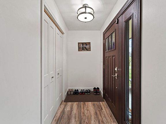 4th image of 577 Ny St #369