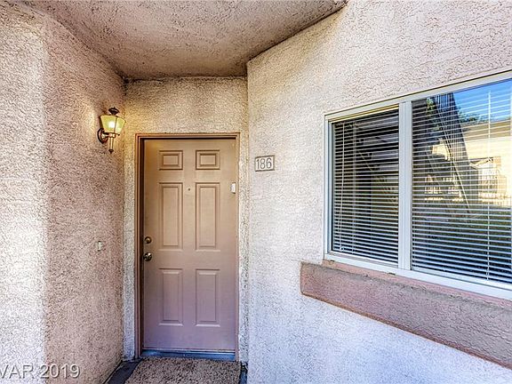 5th image of 4555 E Sahara Ave Unit 186