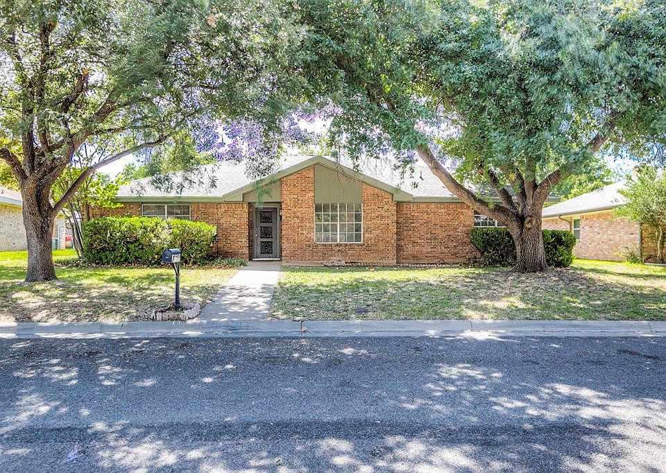 1st image of 3109 Sierra Dr