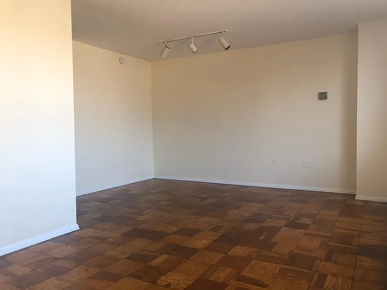 2030 F St NW #707 — Photo 8