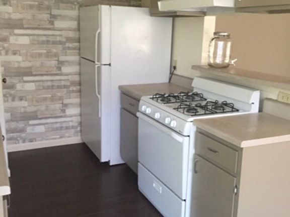 4th image of 10810 Parkland Woods Dr