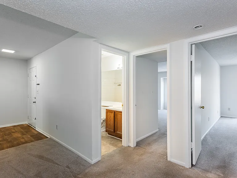 46 Little Silver Ct SE #46 — Photo 18