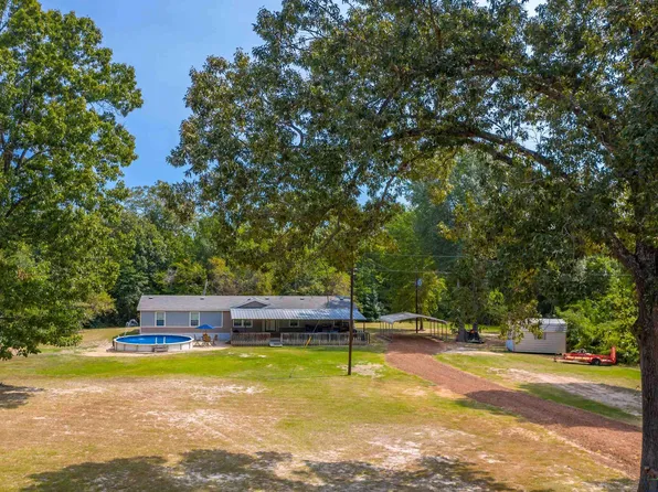 13933 Shamrock Rd, Diana, TX 75640