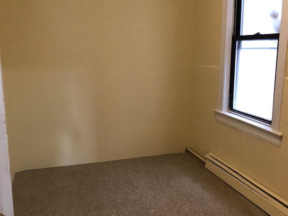 3rd image of 908 Kennedy Blvd APT 7