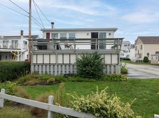 3 Boars Head Ter, Hampton, NH 03842