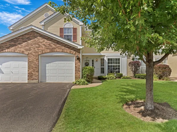 1881 Canterbury Ct, Gurnee, IL 60031