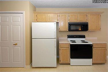 4th image of 7131 Sugar Sand Ln #13A