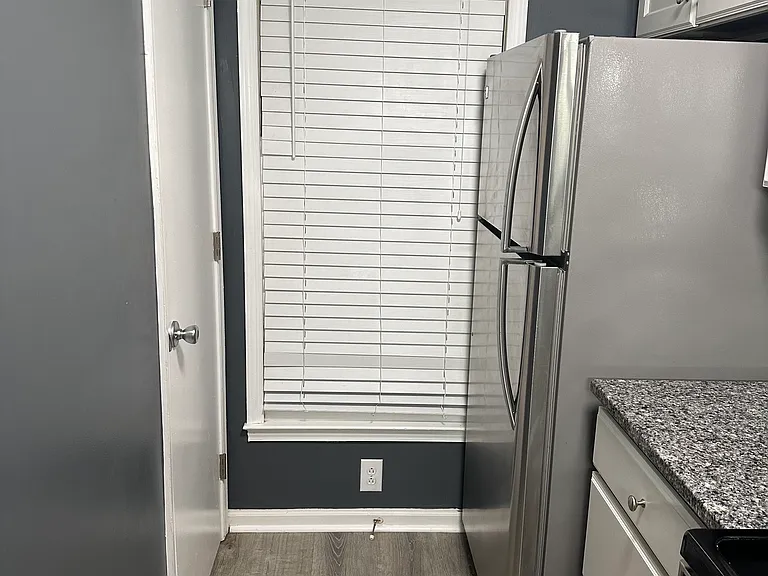 15 Grove Park Rd — Photo 30