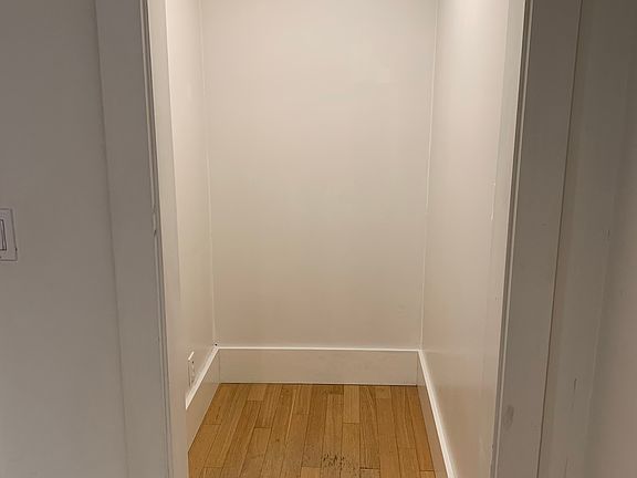 4th image of 372 Hanover Ave APT 2B